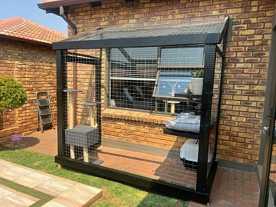 3 Sided enclosure